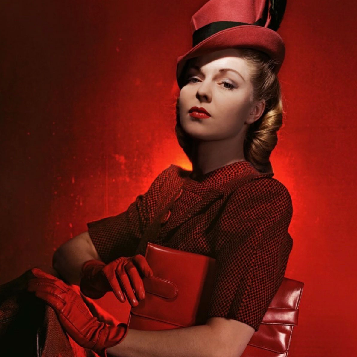 Cecil Beaton, The Second Age of Beauty Is Glamour
